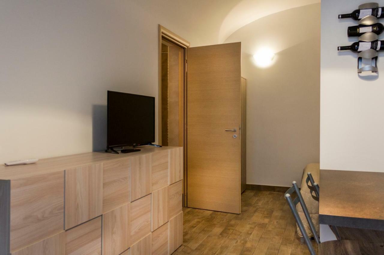 Agape Appartement Tarente Buitenkant foto
